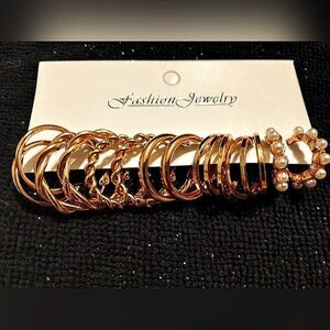 Elegant Gold and Pearl Earring Set